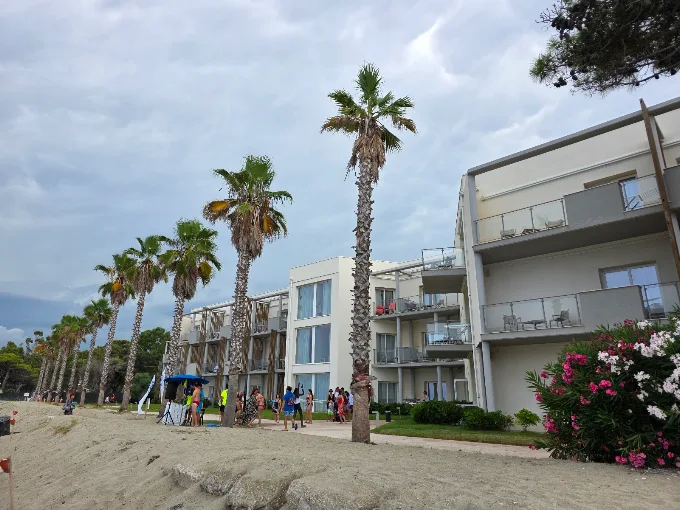 Eleamare resort