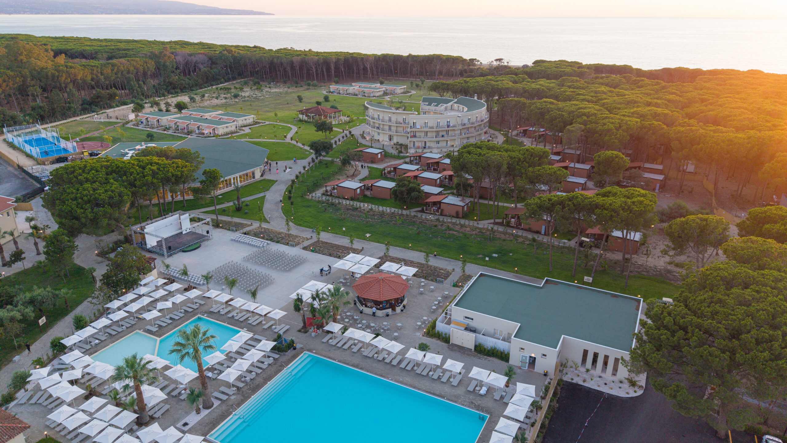 Caladune Resort By Valentour  Resort 