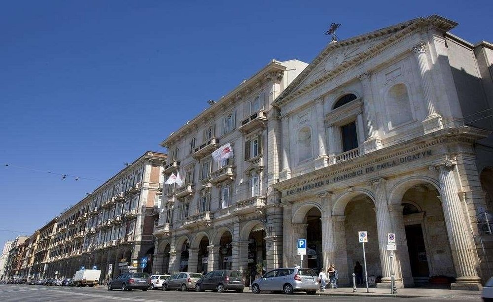 Miramare Cagliari hotel museo