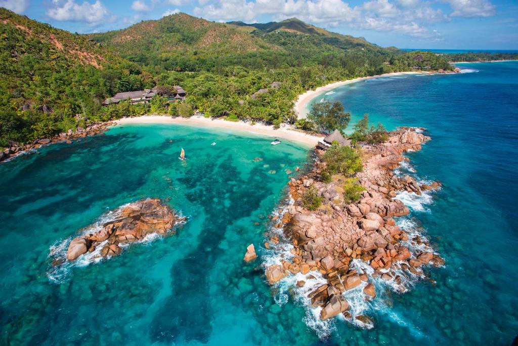 Constance Lemuria Praslin Seychelles