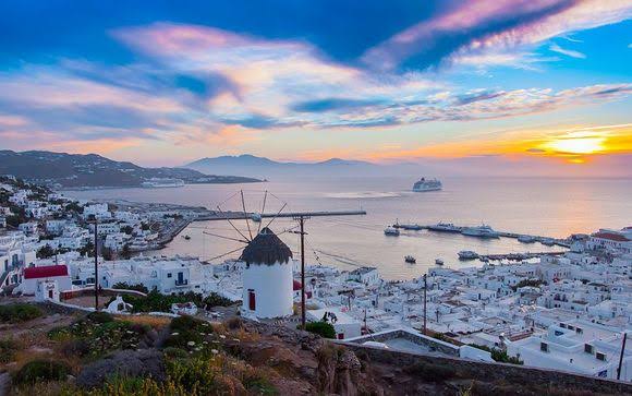 Mykonos Waves Beach