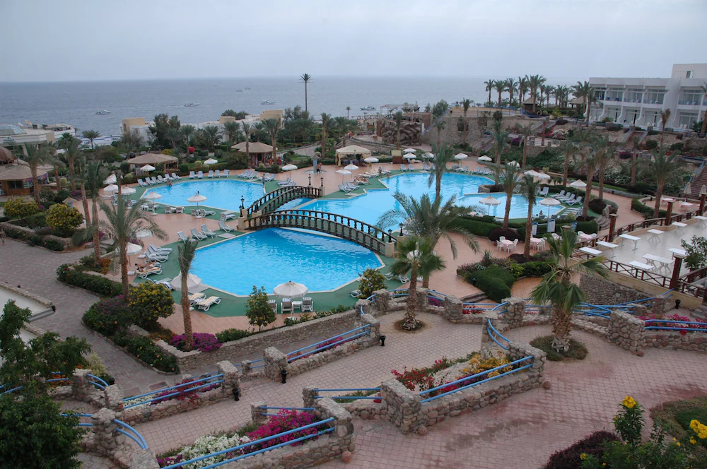 Queen Sharm Beach Resort