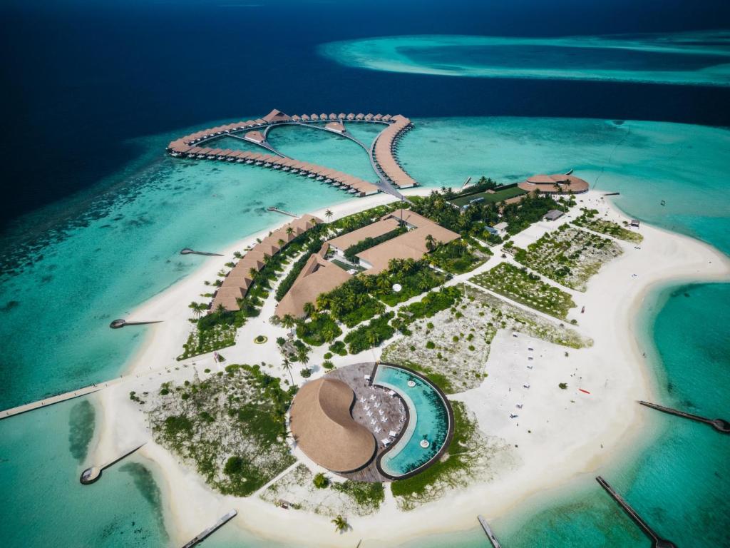 Cinnamon Velifushi Maldives