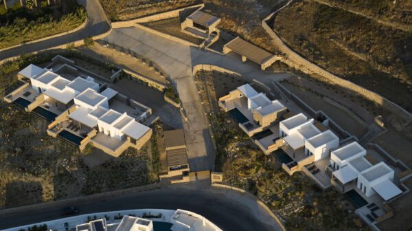 Bonzoe Homes & Villas