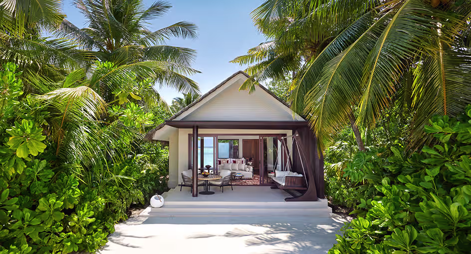 Deluxe Beach Villa