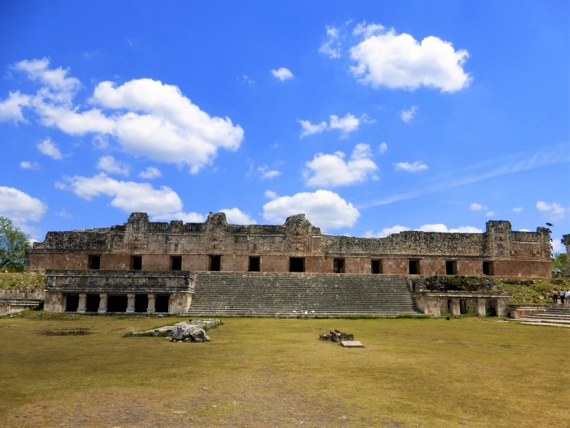Uxmal, Santa Elena