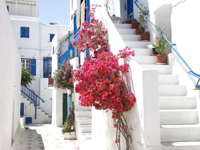 Mykonos, Paros e Santorini 3*