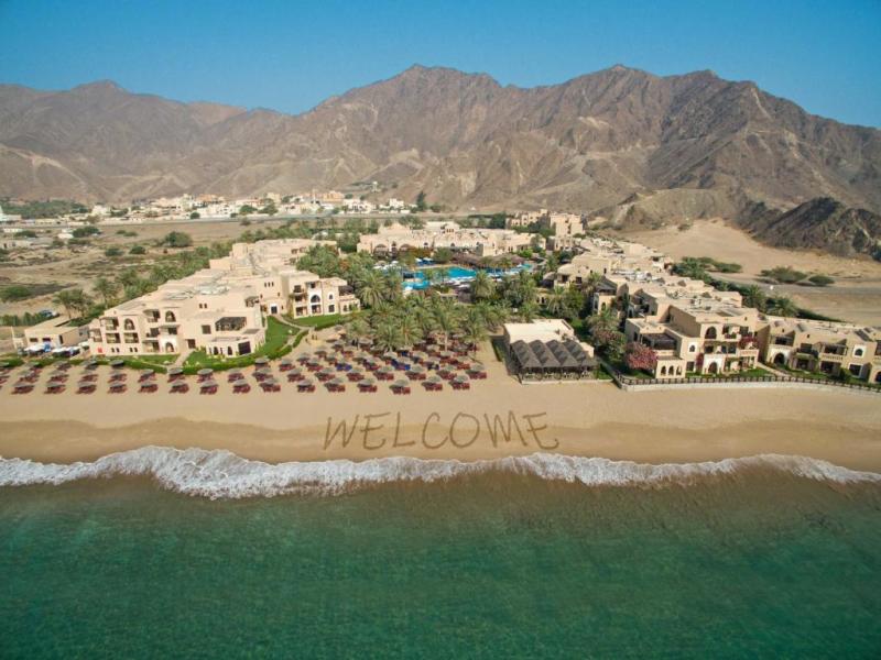Sogni Costieri: Una Fuga di Lusso a Fujairah