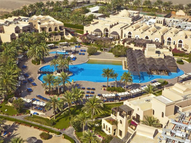 Sogni Costieri: Una Fuga di Lusso a Fujairah, foto 2