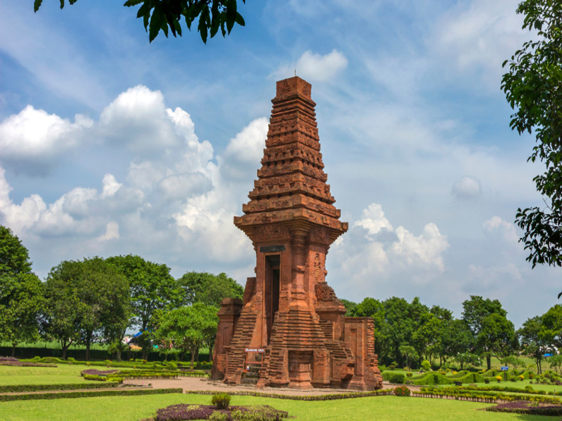Jogjakarta, Mojokerto, Malang