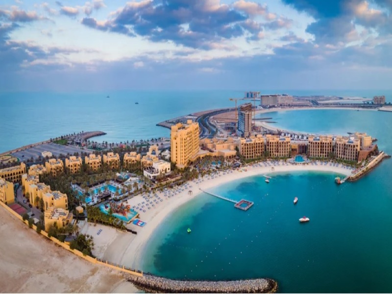 Spiaggia e città (Due Emirati in un viaggio), foto 3