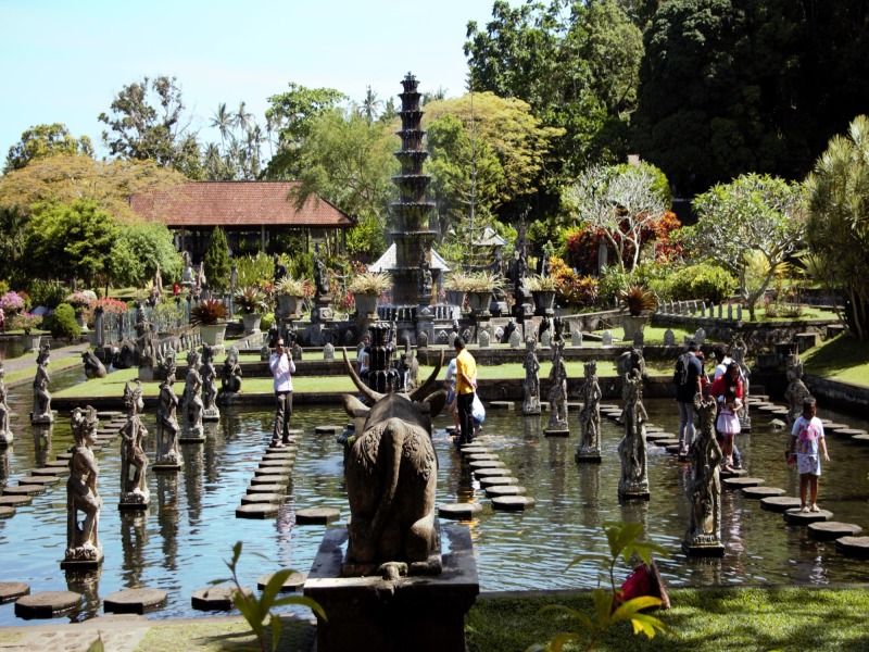 Alas Kedaton, Mengwi and Tanah Lot Tour